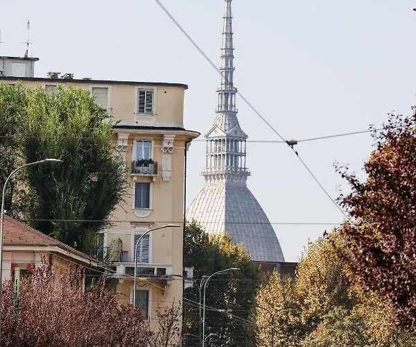 Easy Flat Manin *